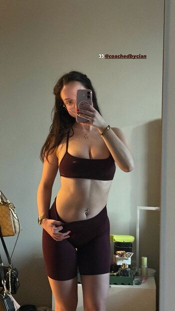 Full leaked Niamh cryan page private onlyfans photo