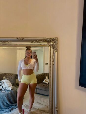 Full leaked Niamh fairchild private onlyfans photo
