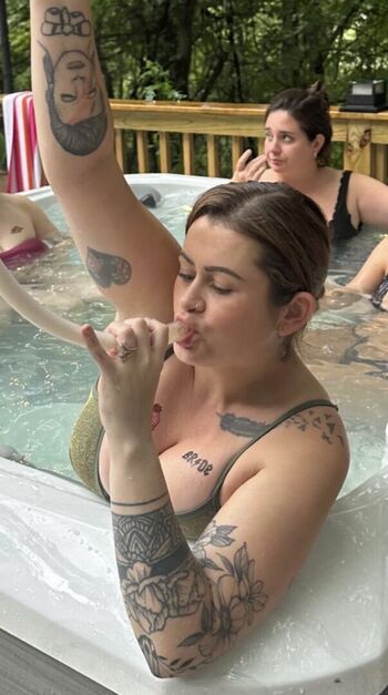 Full leaked Nicole saunders private onlyfans photo