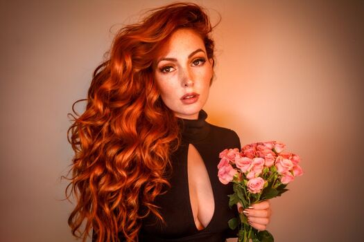 Nicole Simone