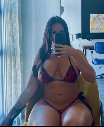 Nicoleclosesswfl