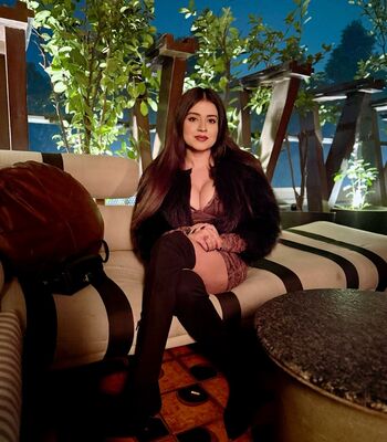 Full leaked Nidhi chaudhary private onlyfans photo