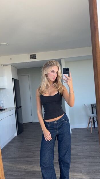 Full leaked Nika karlova private onlyfans photo