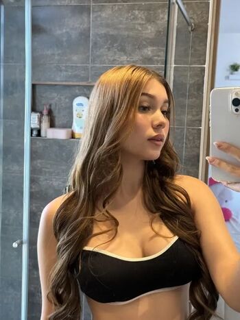 Full leaked Nikii private onlyfans photo