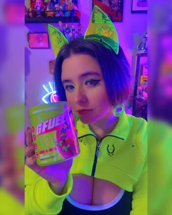 Full leaked Nikimuffin private onlyfans photo