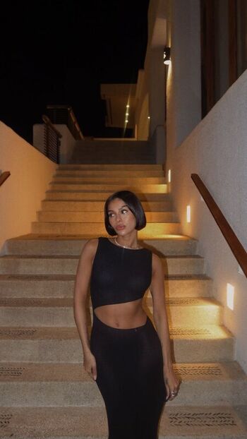 Full leaked Nikki elise private onlyfans photo