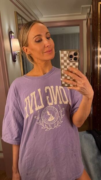 Full leaked Nikki glaser private onlyfans photo
