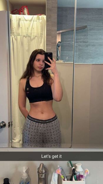 Full leaked Nikki woods  page private onlyfans photo