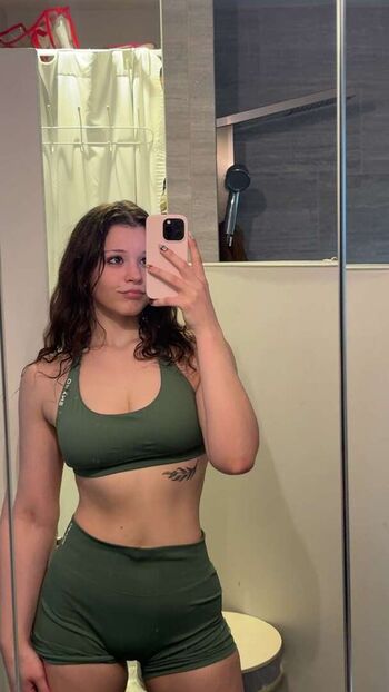 Full leaked Nikki woods  page private onlyfans photo