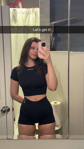Full leaked Nikki woods  page private onlyfans photo