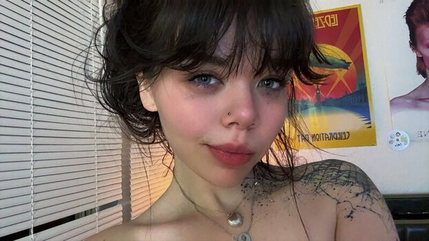 Full leaked Nikkiistar private onlyfans photo