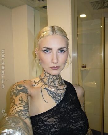 Full leaked Nikolina private onlyfans photo