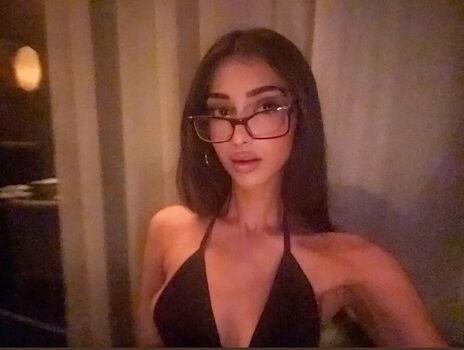 Nimmi Kavleen