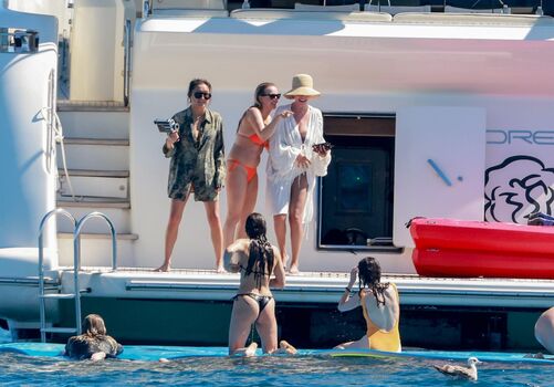 Full leaked Nina dobrev page private onlyfans photo