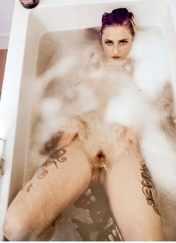 Nina La Voix