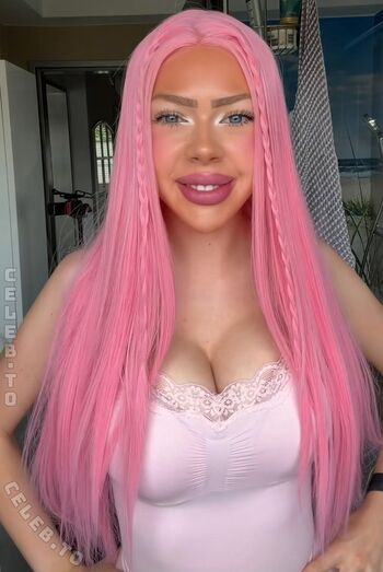 Full leaked Ninabridney private onlyfans photo