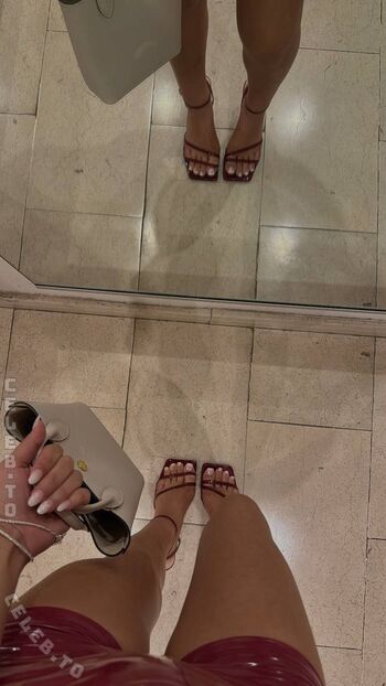 Full leaked Ninah private onlyfans photo