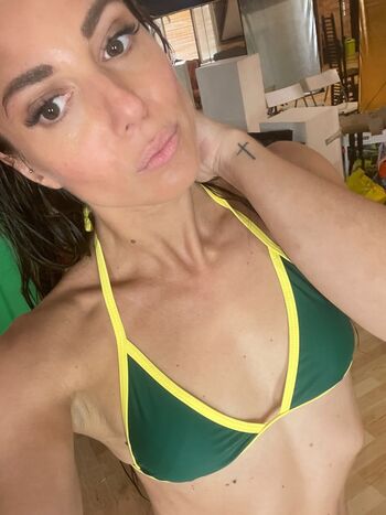 Full leaked Ninamissfit model page private onlyfans photo