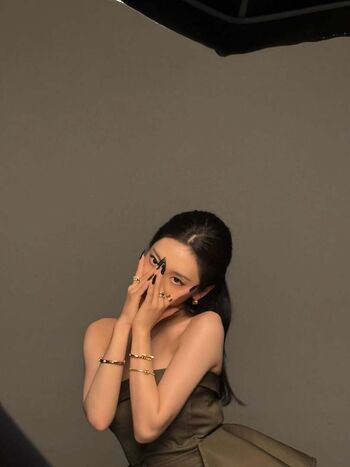 Full leaked Ningning aespa page private onlyfans photo