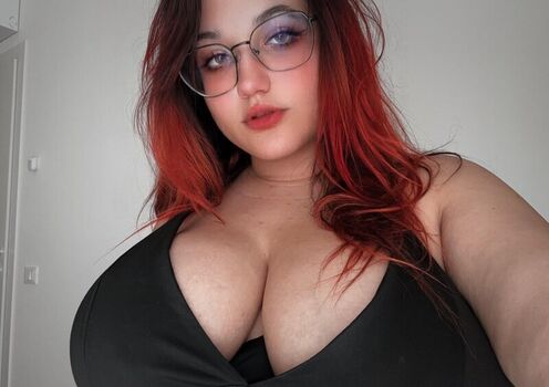 Full leaked Niniitard private onlyfans photo