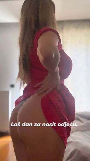 Full leaked Nives celzijus private onlyfans photo