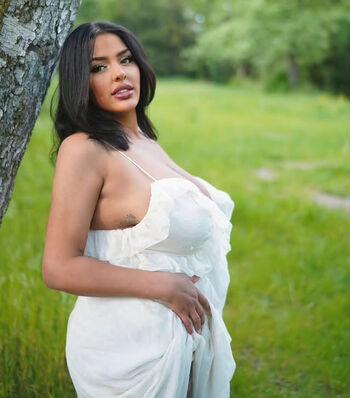 Full leaked Nivien kharbeiti private onlyfans photo