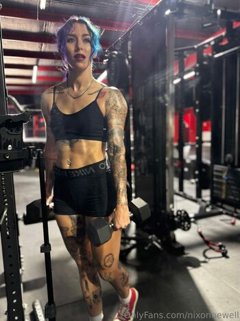 Full leaked Nixonell private onlyfans photo