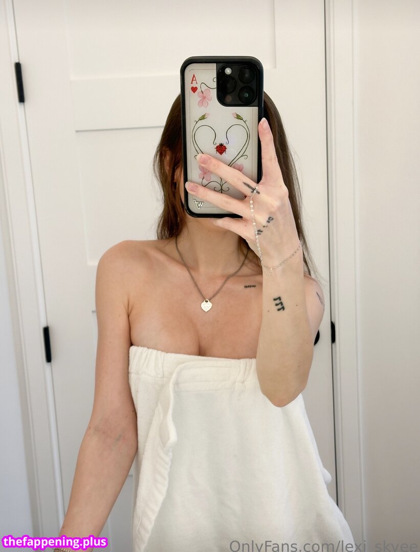 Katelyn Elizabeth / katelynelizabeth / nnayetakk Nagie OnlyFans Zdjęcie #1243