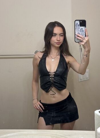 Full leaked Nnayetakk  page private onlyfans photo