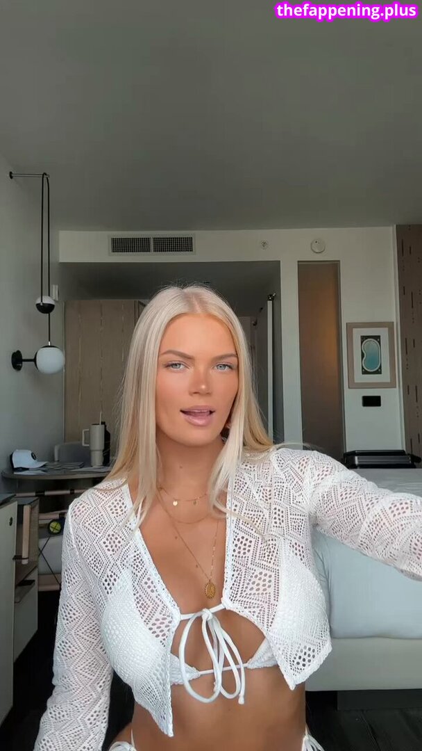 Nneellzz Foto OnlyFans Nuda #7