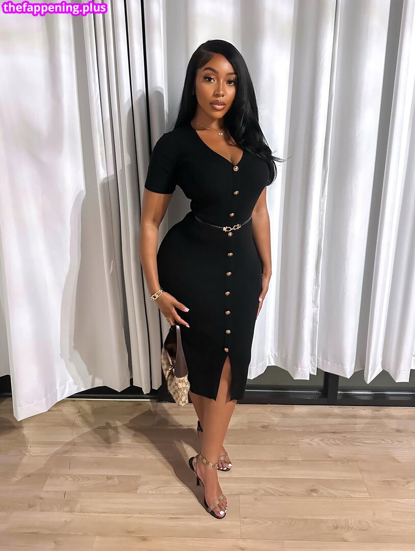Nneka / https: / whoisnneka Foto OnlyFans Nua #103