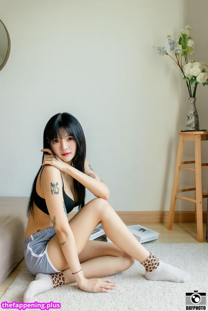 https: / nnewys Meztelen OnlyFans Fotó #17