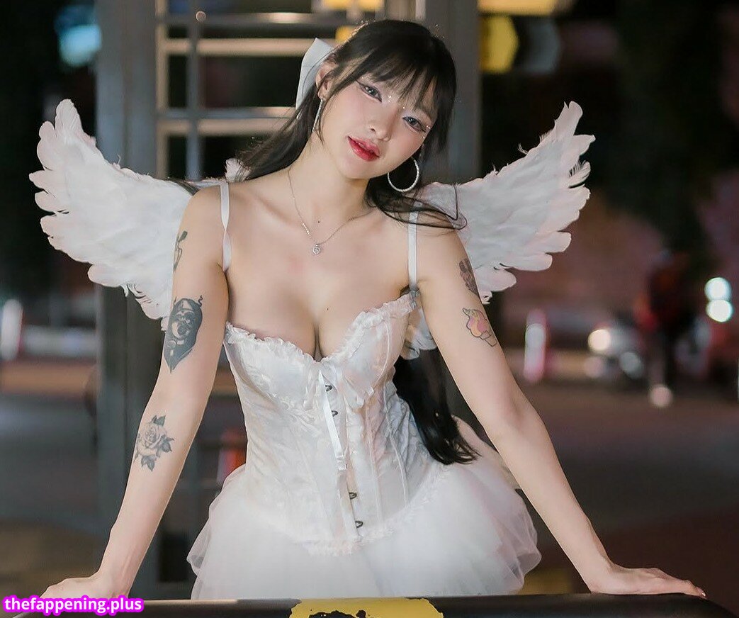 nnewy / nnewys Meztelen OnlyFans Fotó #85