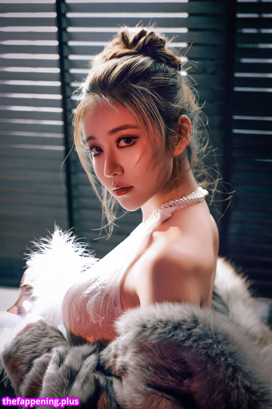 nianlin / nnian_ / nnian_011 裸照OnlyFans照片 #12