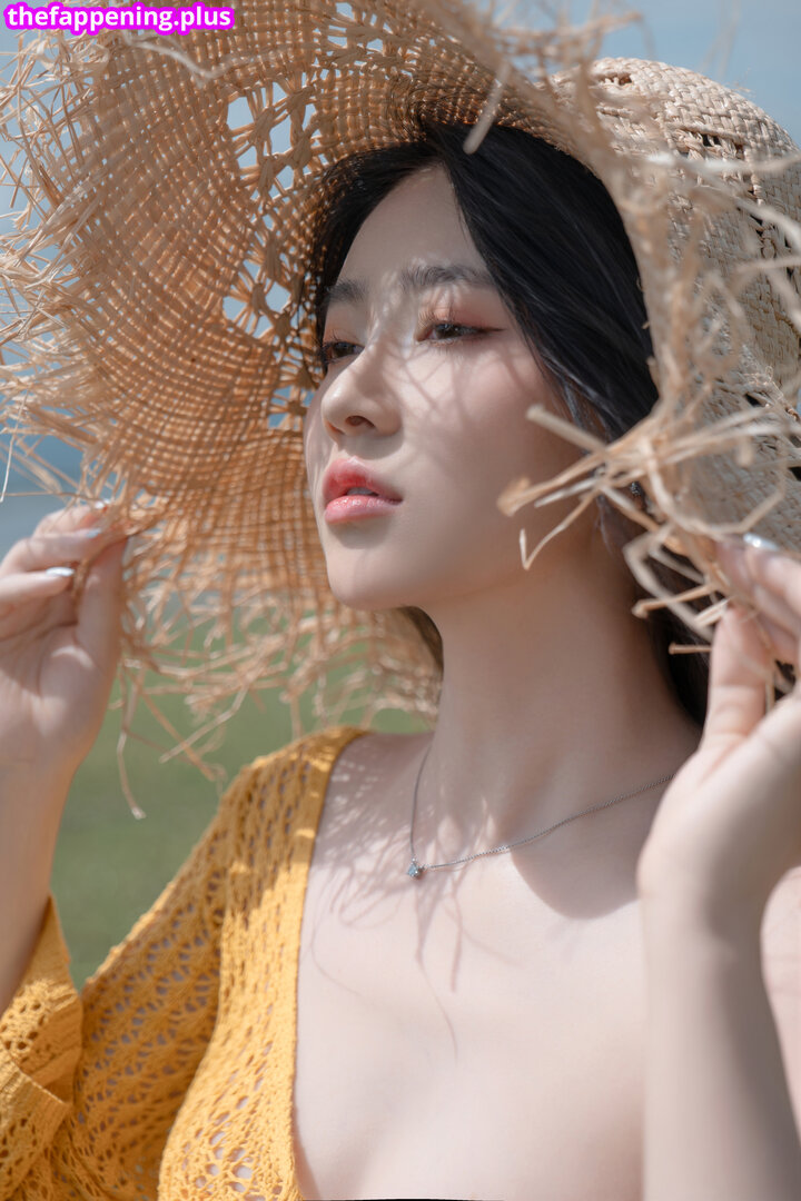 nianlin / nnian_ / nnian_011 Фото оголеного OnlyFans #781