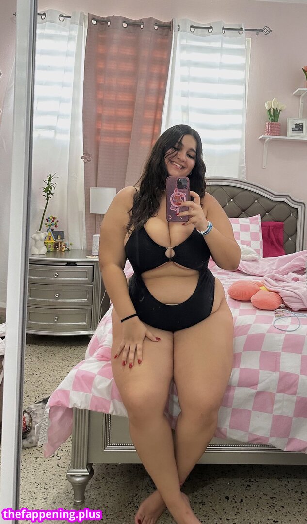 Nnvhia / n_mrhia 裸照OnlyFans照片 #53