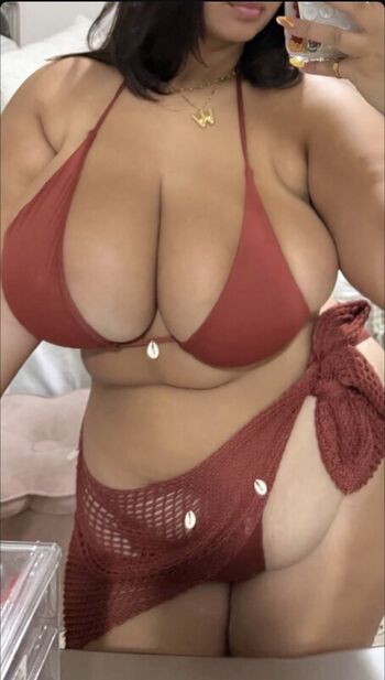 Full leaked Nnvhia private onlyfans photo