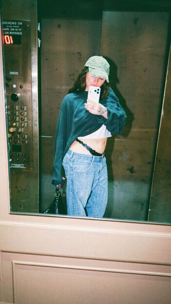 Full leaked Noah cyrus private onlyfans photo