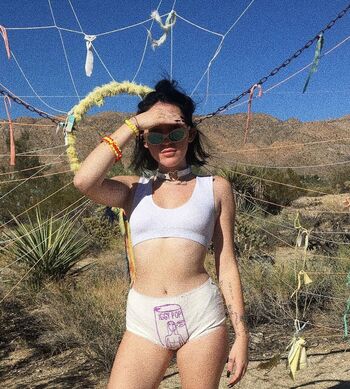 Full leaked Noah cyrus page private onlyfans photo