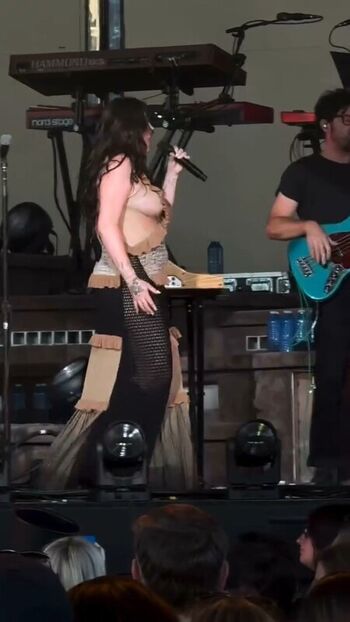 Full leaked Noah cyrus private onlyfans photo