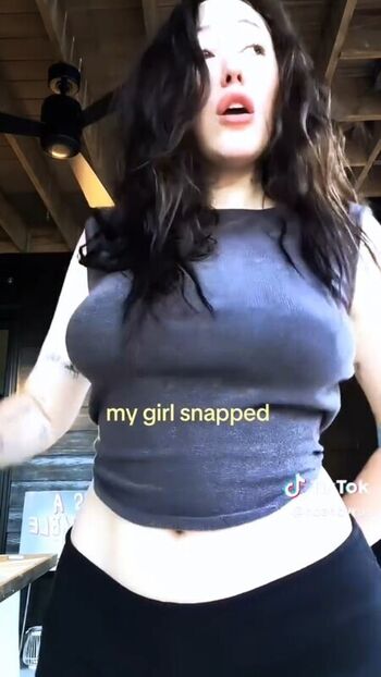 Full leaked Noah cyrus private onlyfans photo