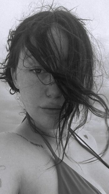 Full leaked Noah cyrus private onlyfans photo