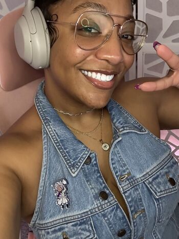 Full leaked Nomfwanime private onlyfans photo