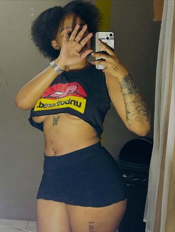 Full leaked Nomonde refiloe mniki private onlyfans photo