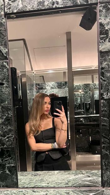 Full leaked Nora hedman private onlyfans photo