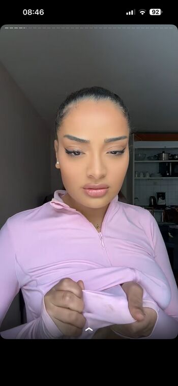 Full leaked Norel bmz private onlyfans photo