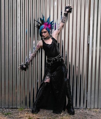 Full leaked Noteasybeinwheezy private onlyfans photo