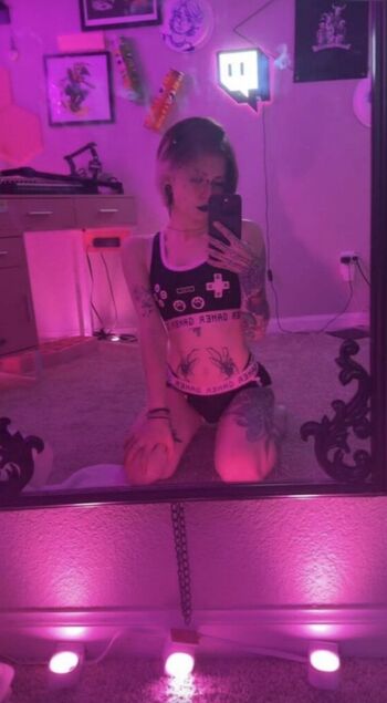 Full leaked Noteasybeinwheezy private onlyfans photo