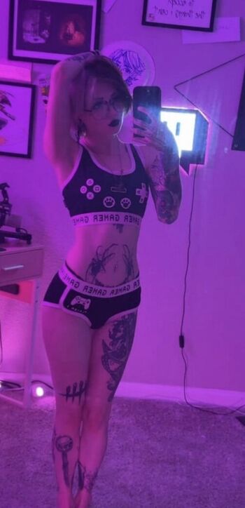 Full leaked Noteasybeinwheezy private onlyfans photo