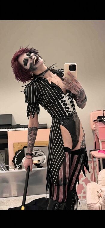 Full leaked Noteasybeinwheezy private onlyfans photo